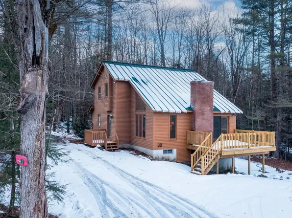 411 Stratton Gate Road, Jamaica, VT 05343