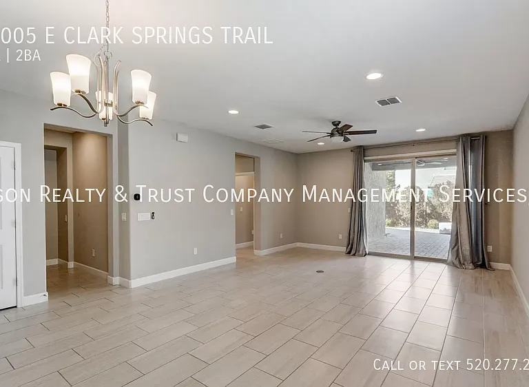 10005 E Clark Springs Trl — Photo 4