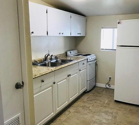 3rd image of 6903 46th Ave N