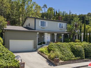 11268 Dona Lola Dr, Studio City, CA 91604