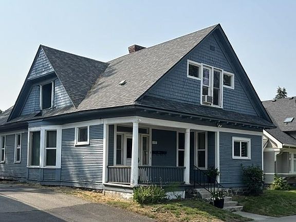 3rd image of 1112 S Ash St