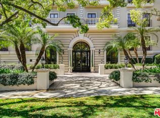 425 N Maple Dr UNIT 302, Beverly Hills, CA 90210