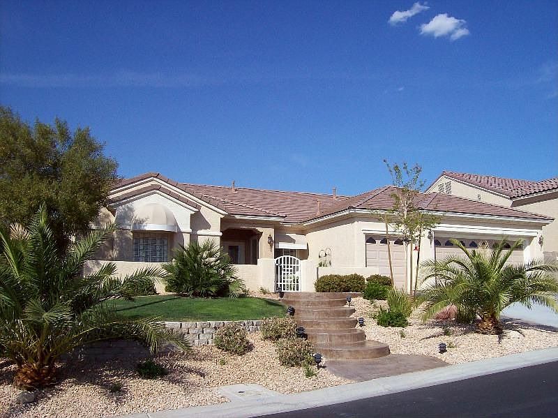 1st image of 2886 Olivia Heights Ave