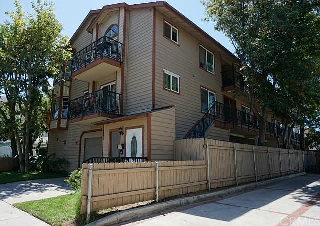 1st image of 1027 Newport Ave APT 202