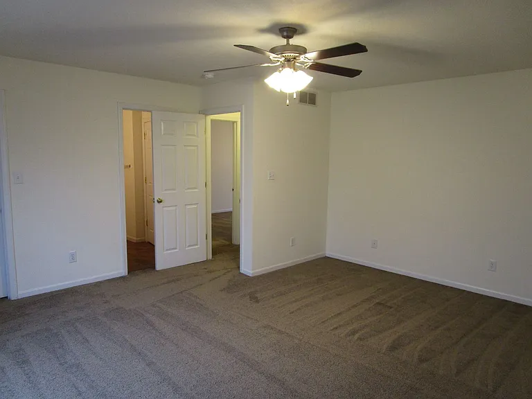 3509-3511 La Mesa Dr. — Photo 21