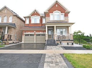 42 Midcrest Cir, Brampton, ON L6Y 0W5
