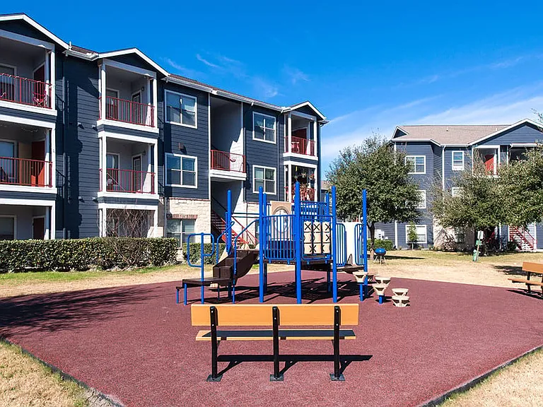 The Flats at Westover Hills — Photo 17