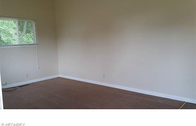 2nd image of 2357 & 2359 Newton St