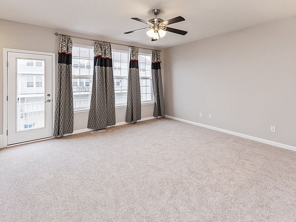 5th image of 12780 Tamworth Dr