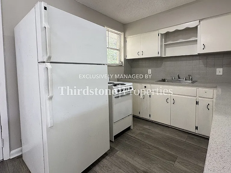 1160 Comanche St #2 — Photo 5