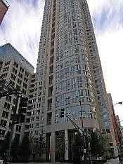 1st image of 345 N La Salle Dr APT 2005
