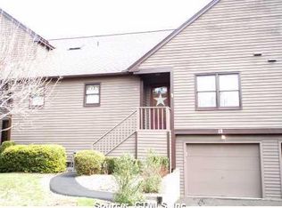 12 Wrabel Cir #12, Monroe, CT 06468