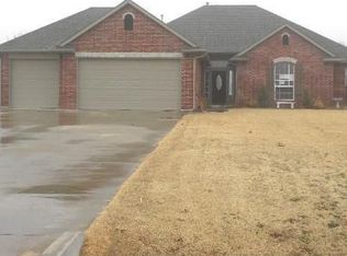 20125 SE 43rd St, Harrah, OK 73045