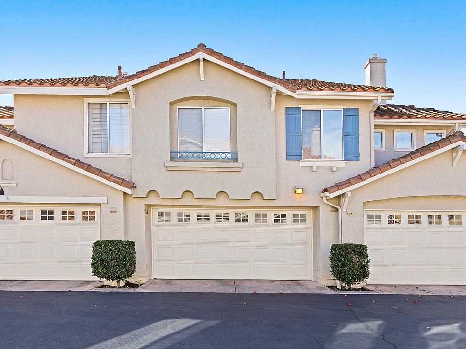 1st image of 405 Whispering Willow Dr Unit E