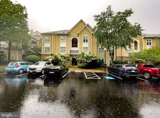 12907 Alton Sq APT 303, Herndon, VA 20170