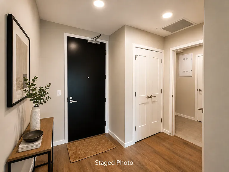333 W Depot Ave #415 — Photo 6