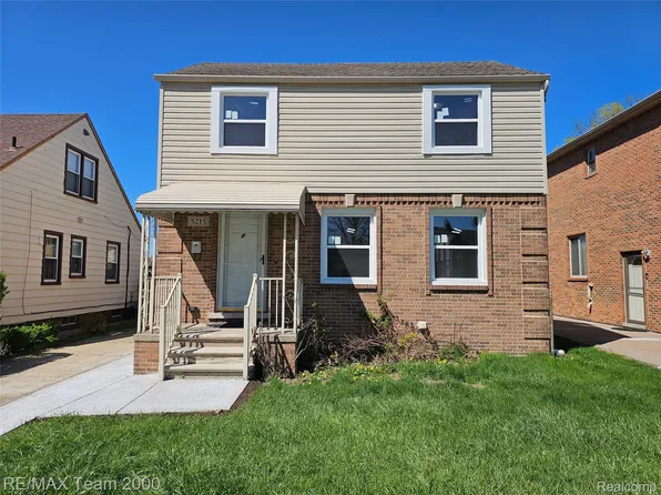 5215 Curtis St, Dearborn, MI 48126