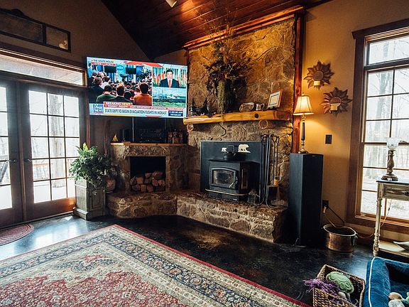 12th image of this home