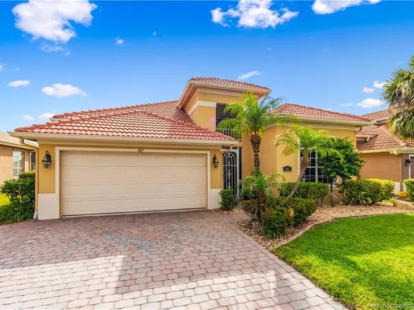 407 NW Stratford Ln E, Pt Saint Lucie, FL 34983