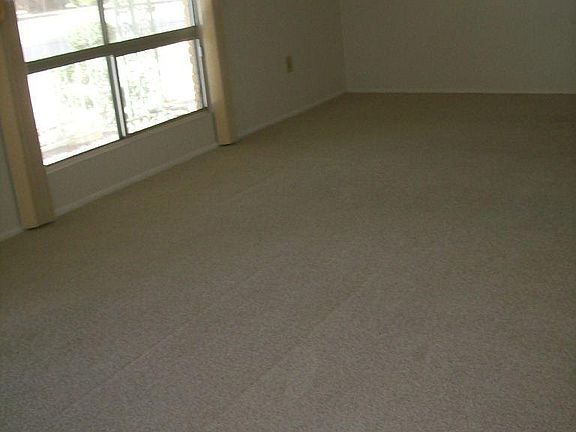 4th image of 14239 N Tumblebrook Way
