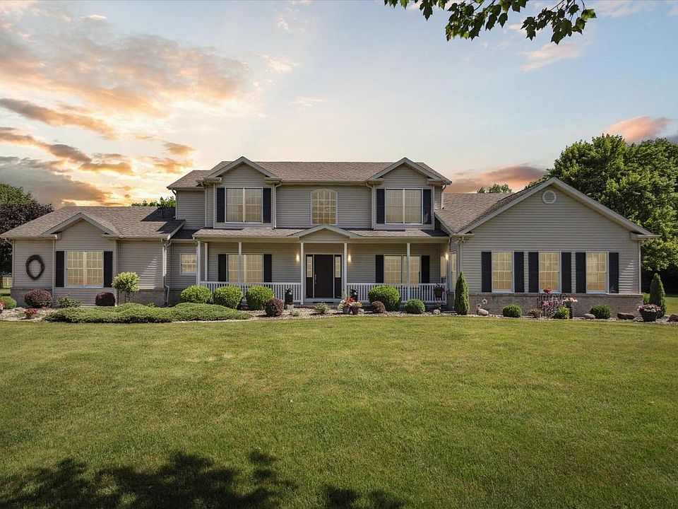 1st image of 70861 Deer Cove Dr