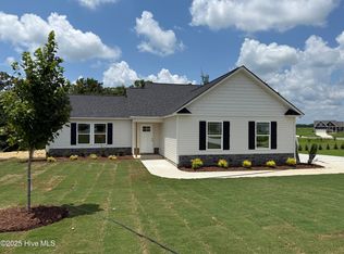 72 Ruskin Dr, Smithfield, NC 27577