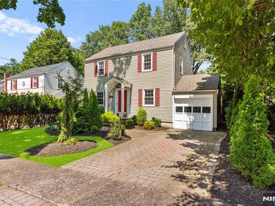 296 Wales Ave, River Edge, NJ, 07661