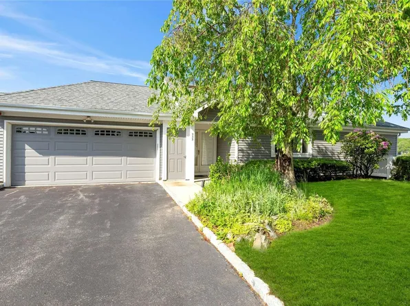 (undisclosed Address), Moriches, NY 11955