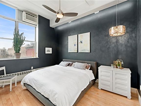 5th image of 970 Kent Ave APT 304