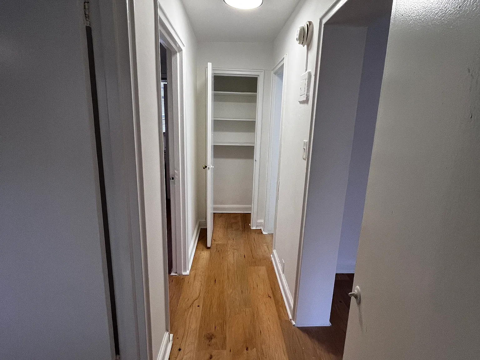 2 bed, 700 sqft, $1,850 — Photo 3