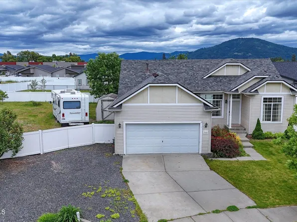 2513 W Timberlake Loop, Coeur D Alene, ID 83815