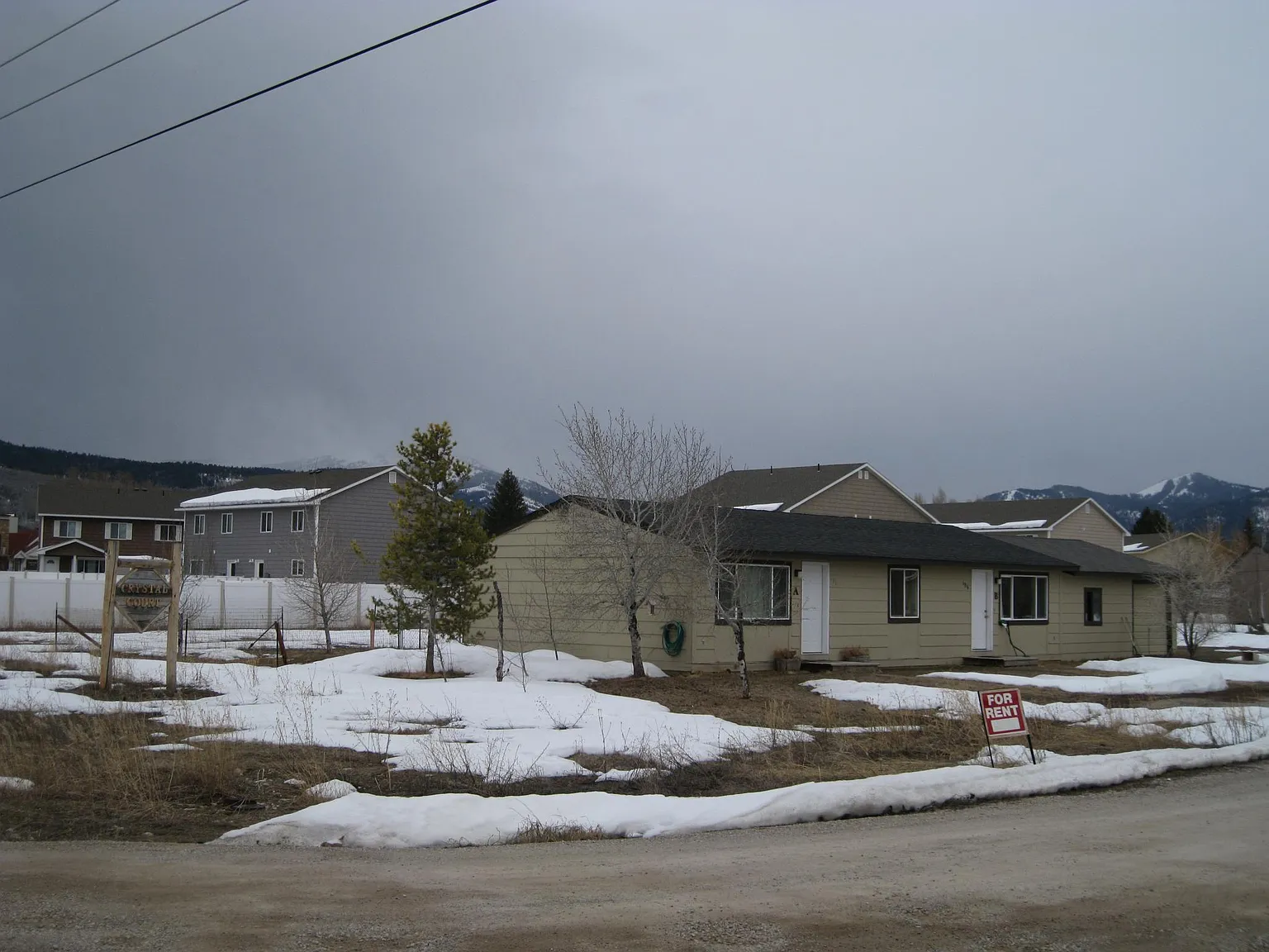 2 bed, 950 sqft, $2,400 — Photo 3