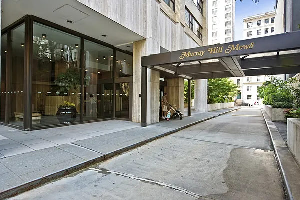 Sold by Nest Seekers International | media 8