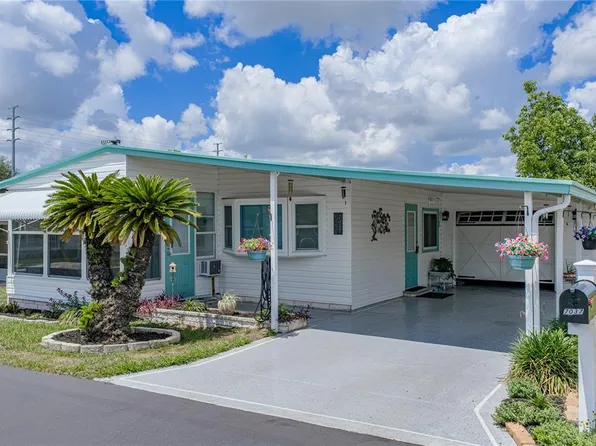 7037 El Torro St, Zephyrhills, FL 33541