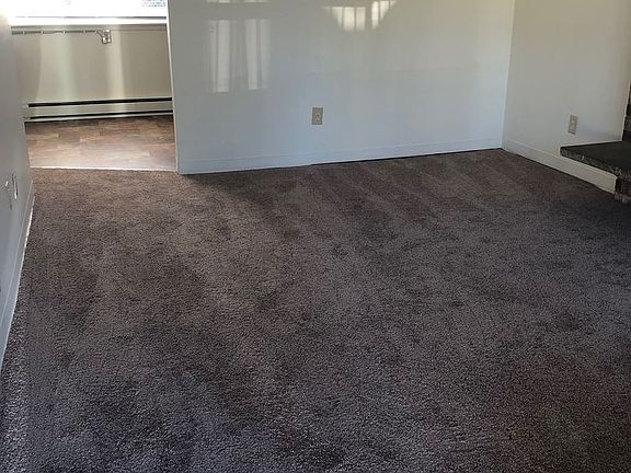 2nd image of 510 27th St SE APT 4
