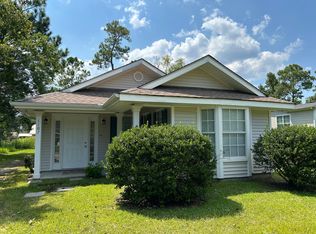 1107 Adams St, Waveland, MS 39576