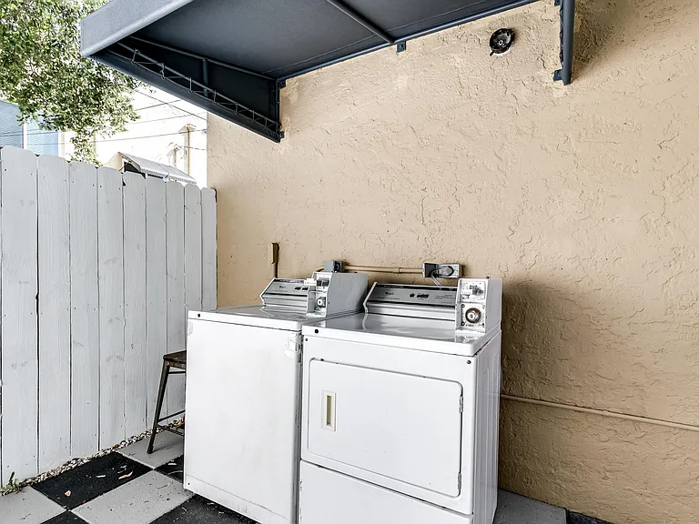 2224 SW 6th St #3 — Photo 21