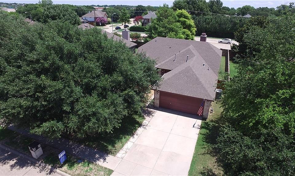 1st image of 7804 Heathrow Dr