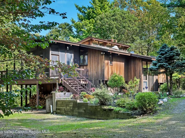 131 Mercer Mountain Road, East Chatham, NY 12060