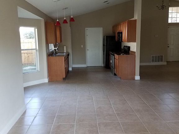 4th image of 10412 Sun Villa Blvd