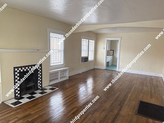 2nd image of 2130 Coal Pl SE