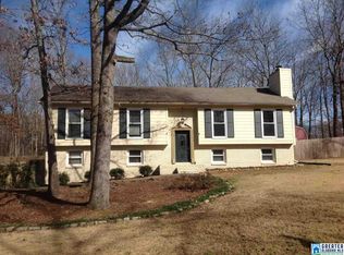 2424 Chandawood Dr, Pelham, AL 35124