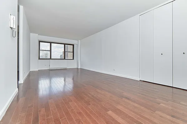 Rented by PocketBroker Inc | media 11