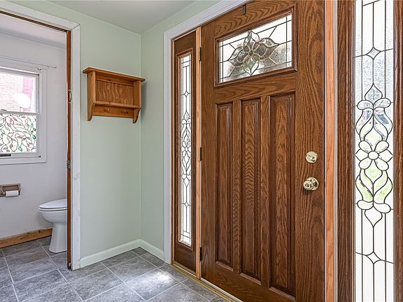 2nd image of 103 Tynewood Dr