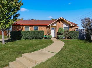 5016 Wheeler Cir, The Colony, TX 75056