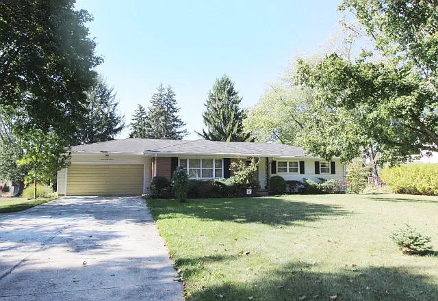 347 Richland Rd photo 1