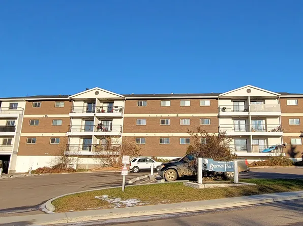 104 10th St #109, Cold Lake, AB T9M 1A6