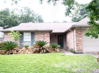 3815 Stovepipe Ln, Sugar Land, TX 77479
