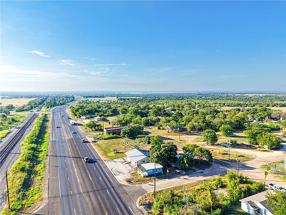 5th image of 13914 State Highway 36 S