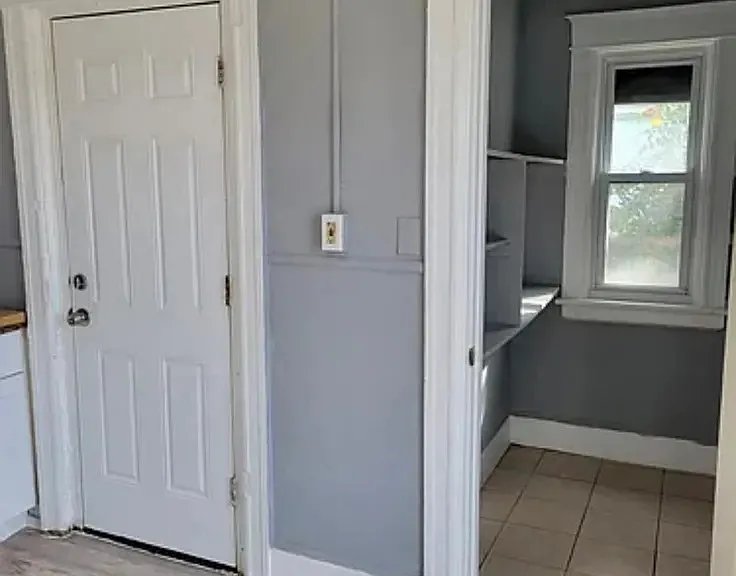 91 Pershing Ave #4 — Photo 10